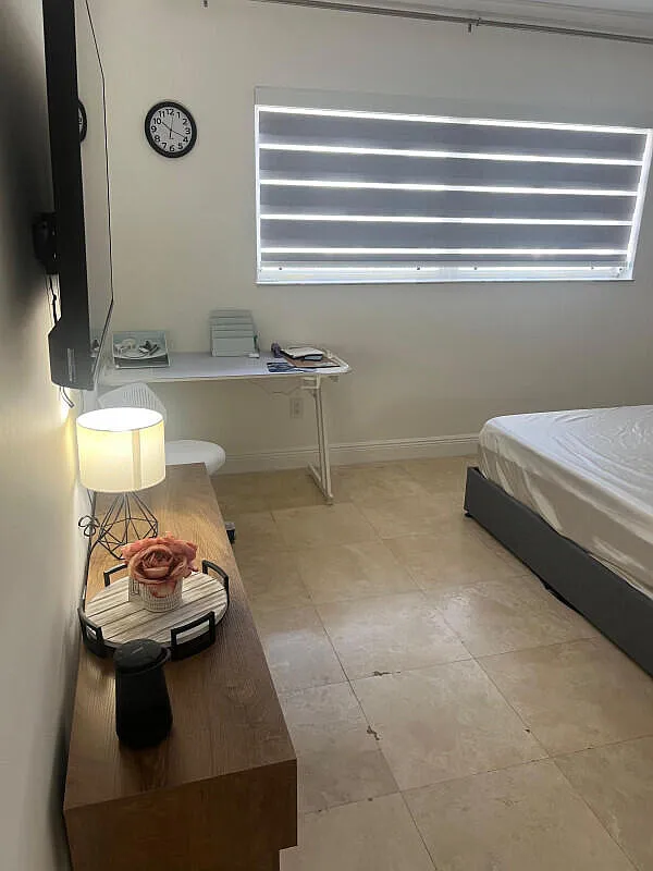 1 bed, 1.5 bath, 830 sqft, $2,390 — Photo 4