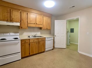 4062 Cedars Pkwy APT D, North Charleston, SC 29420