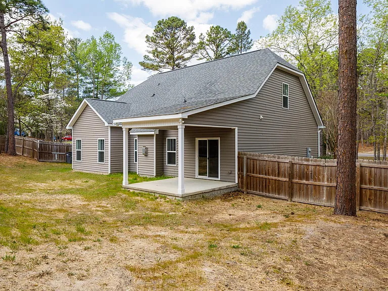 600 Burning Tree Rd — Photo 3