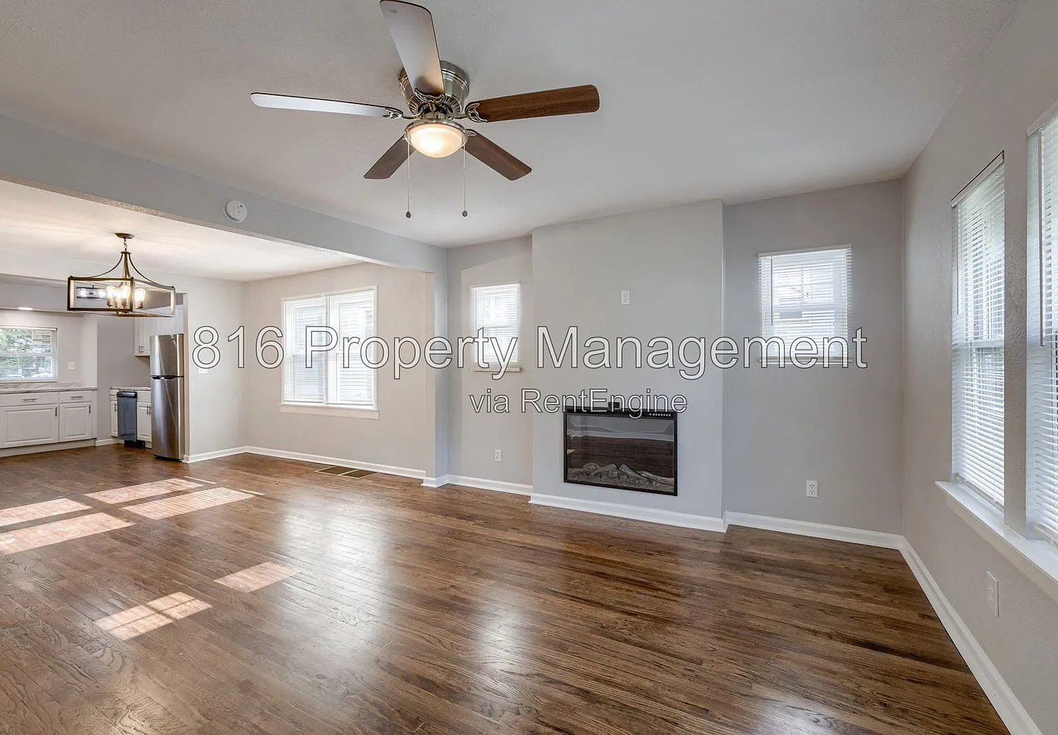 2 bed, 1.0 bath, 852 sqft, $1,105 — Photo 3