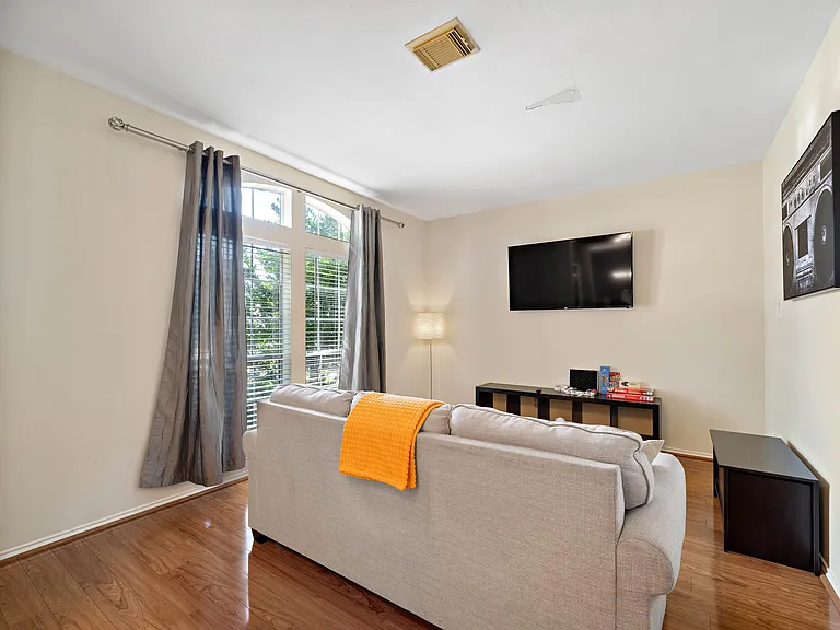 Dawnblush Ct — Photo 5