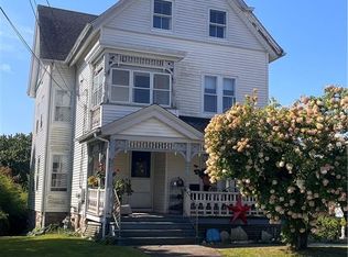 3 Narragansett Ave, Westerly, RI 02891