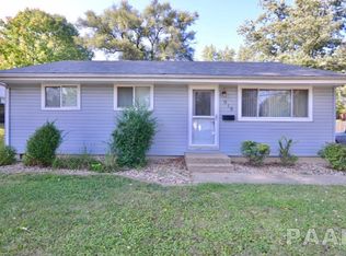 915 Lincoln Rd, Marquette Heights, IL 61554