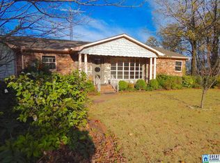 582 Shades Crest Rd, Birmingham, AL 35226