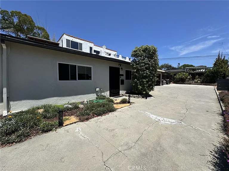 2024 Dawson Ave — Photo 1
