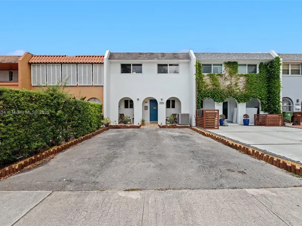 7030 W 2nd Ct, Hialeah, FL 33014