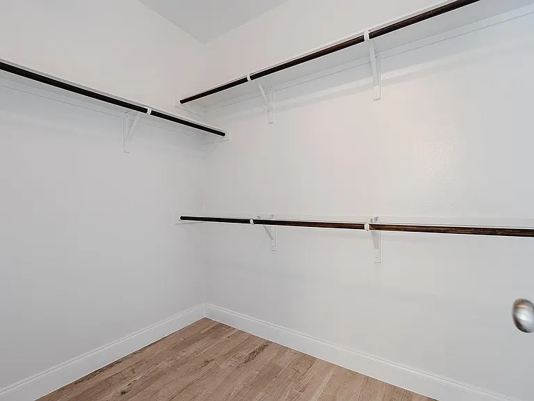 2517 Auburn Chestnut Ln — Photo 14