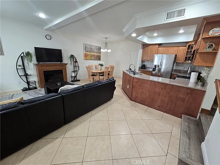 8026 Telegraph Rd — Photo 8