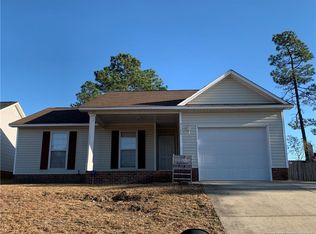 3125 Winesap Rd, Hope Mills, NC 28348