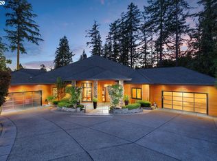 6432 SW Sweetbriar Ct, Portland, OR 97221