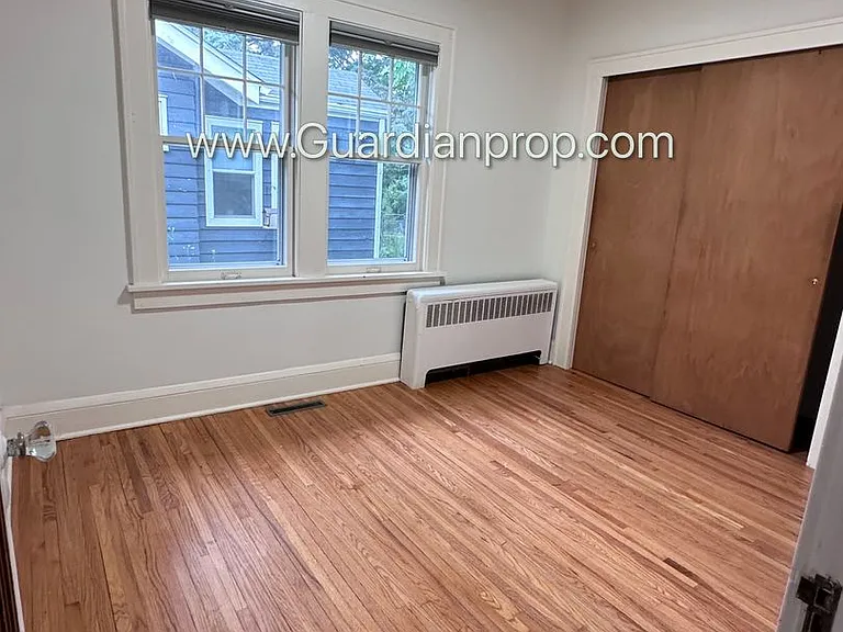 5559 2nd Ave S — Photo 17