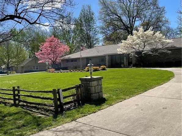 2025 W 96th St, Leawood, KS 66206