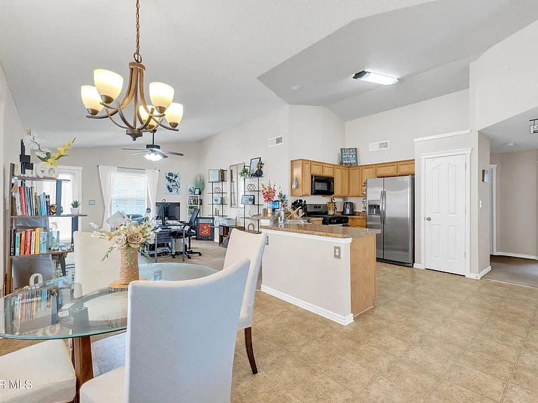 2924 Pino Blanco Pl — Photo 2