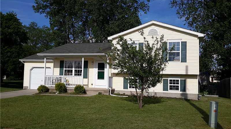 1st image of 1025 Maple Ave