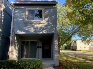 571 Ziegler Dr #571, Grayslake, IL 60030