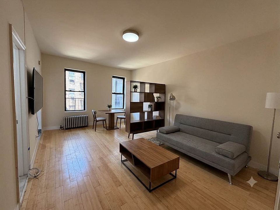 1st image of 11880 Metropolitan Ave APT 4ee