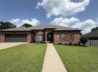 1724 Oakbrook Dr, Sherwood, AR 72120