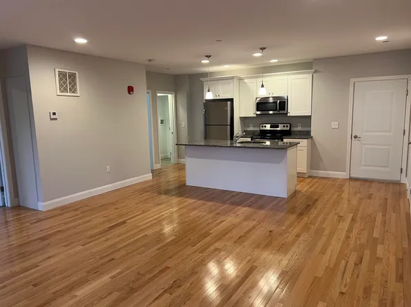 50 Sheffield Dr Ste 206, Dover, NH 03820