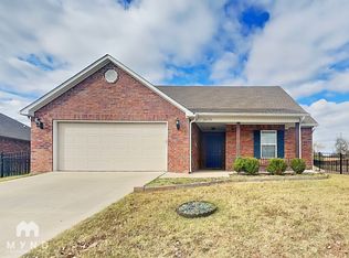 2430 Double Bogey Ln, Farmington, AR 72730