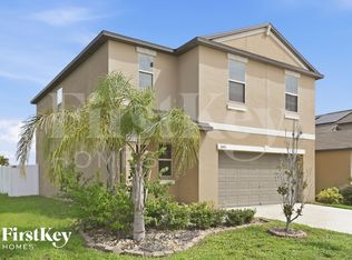 1045 7th Ave NW, Ruskin, FL 33570