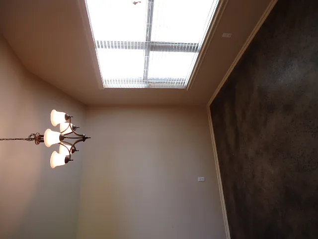 800 S Bouziden Dr — Photo 8