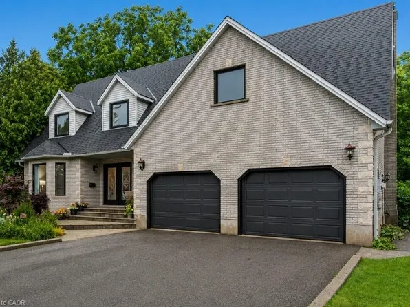 19 Kenley Ln, Cambridge, ON N1S 4Z1