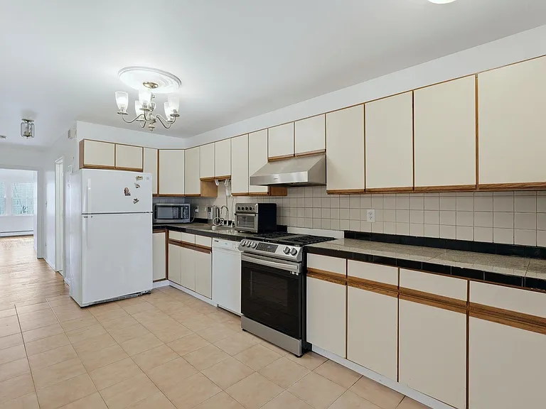 443 Palisade Ave #1 — Photo 10
