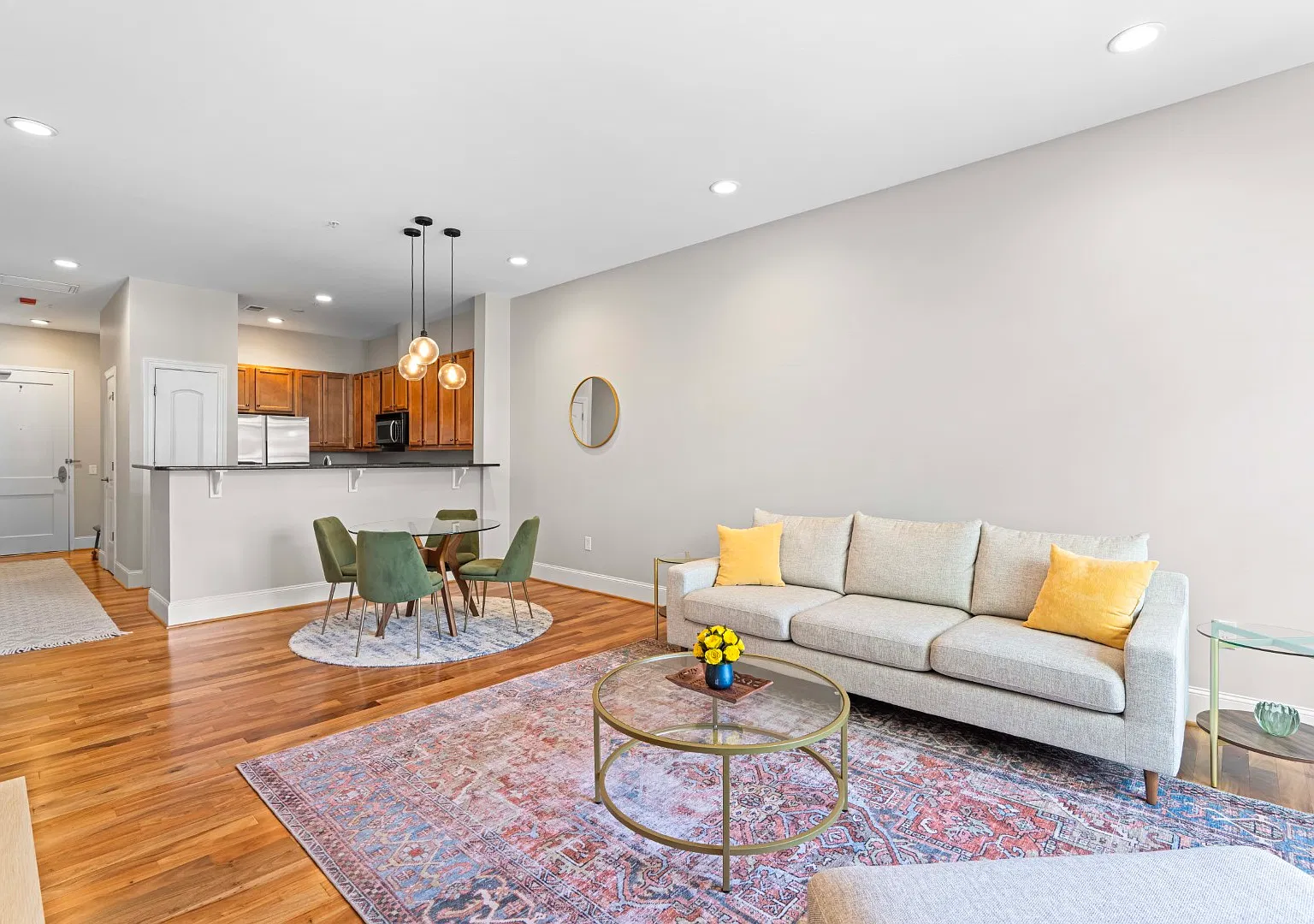 317 W Morgan St — Photo 1