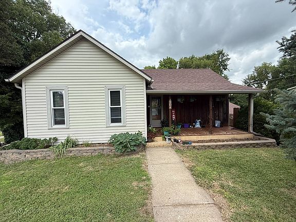 4th image of 304 Blake St