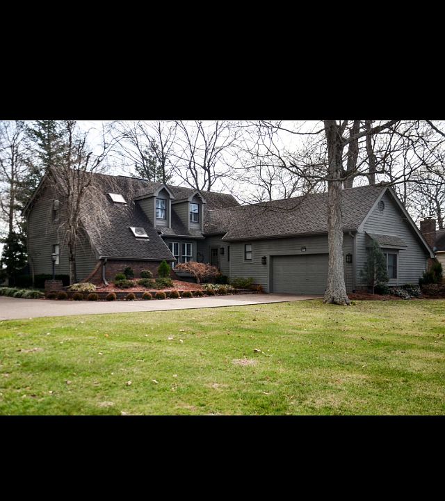 1st image of 1245 Lois Ln