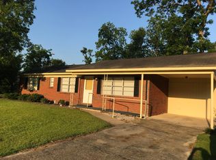 309 Pecantree Blvd, Donalsonville, GA 39845