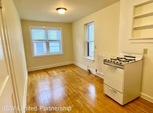904 E Johnson St APT 2, Madison, WI 53703