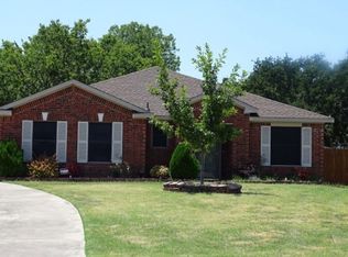 2436 Big Spring Dr, Fort Worth, TX 76120