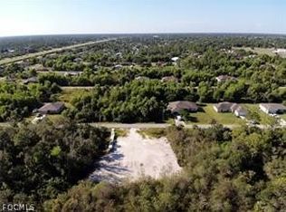 3410 32nd St W, Lehigh Acres, FL 33971