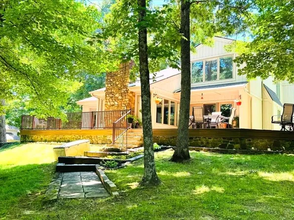 150 Parkside Ln, Falls Of Rough, KY 40119