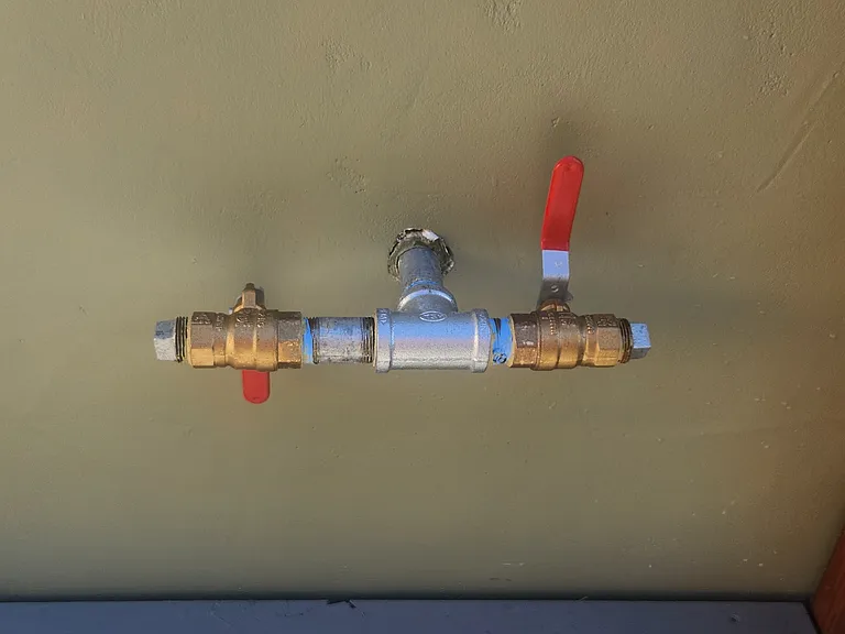 Gas line on deck for BBQ and/or fire pit. No propane tanks required!