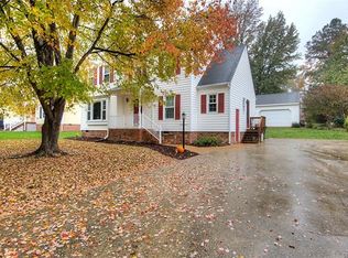 9819 Castle Glen Ter, North Chesterfield, VA 23236