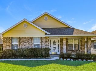 6248 Ironside Dr N, Jacksonville, FL 32244