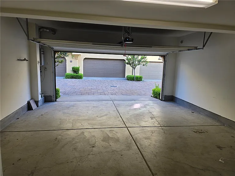 60 Bay Laurel — Photo 26
