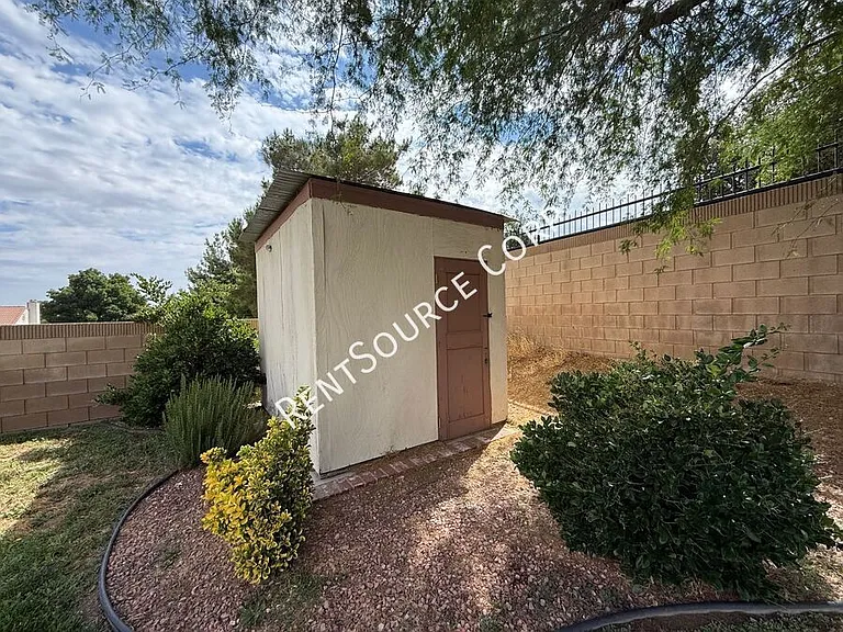 40270 Homeridge Dr — Photo 31