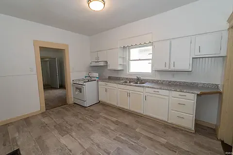 834 S Brookfield St — Photo 12