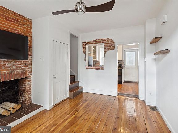 4th image of 357 Reno St