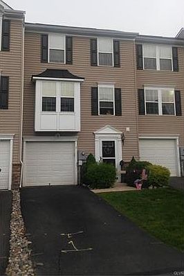 1st image of 3 Gold Rose Ln