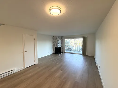 10 Professional Center Pkwy #26 Photo 1