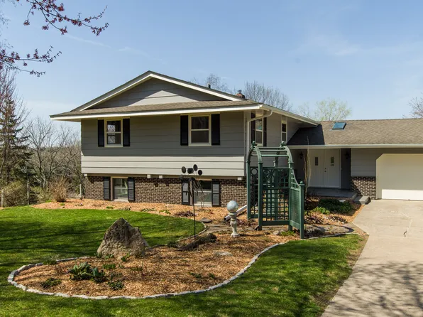 13682 30th Street Cir N, Stillwater, MN 55082