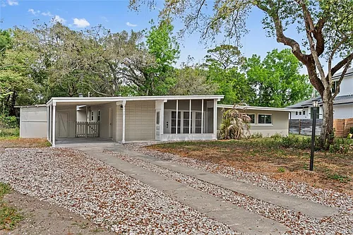 2115 Sycamore Dr Photo 1