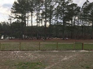 240 Peanut Ln, Cameron, NC 28326