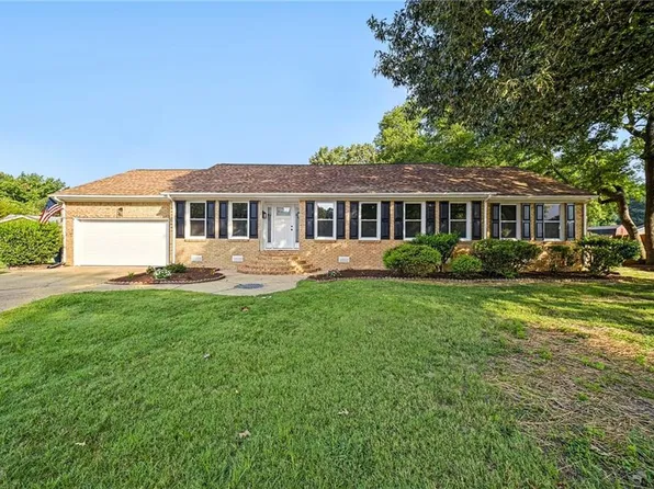 4852 Graystone Ct, Virginia Beach, VA 23464