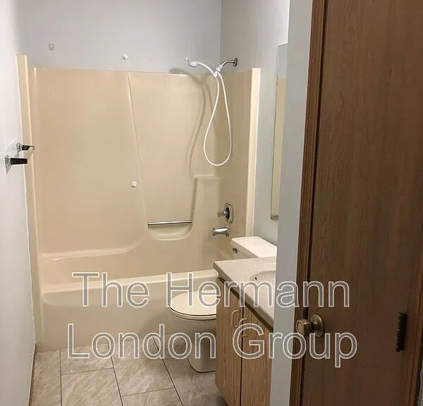 5101 Eric Dr #5101 — Photo 5