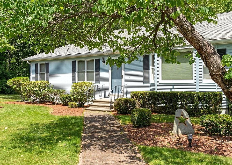 1st image of 65 Blithewood Ave
